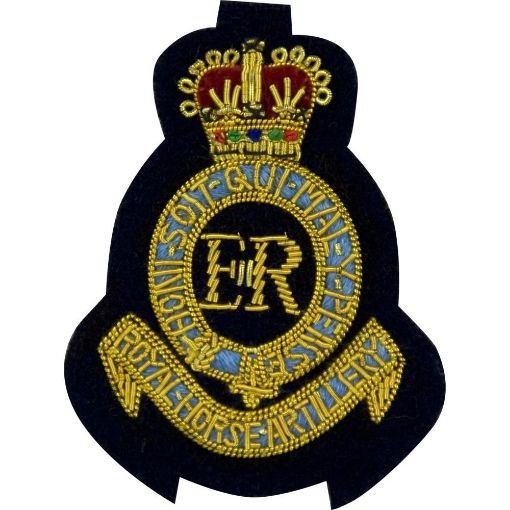 Picture of Officer's Beret Badge - 1st Royal Horse Artillery  