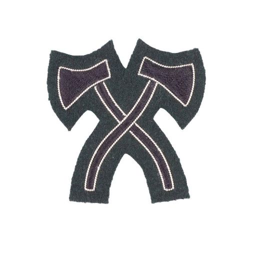 Picture of Rifles Mess Dress - Qualification Badge - Assault Pioneer (X Axes) Black on Rifle Green