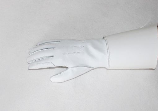 Picture of Leather Gauntlets size X Large with Plastic Cuffs